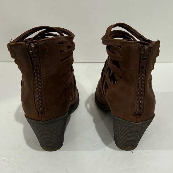 FERGALICIOUS Women’s Weaver Multi Strap Woven Ankle Boots Booties brown size 6.5 - Picture 5 of 8